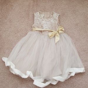 Like new Monsoon Size 12-18